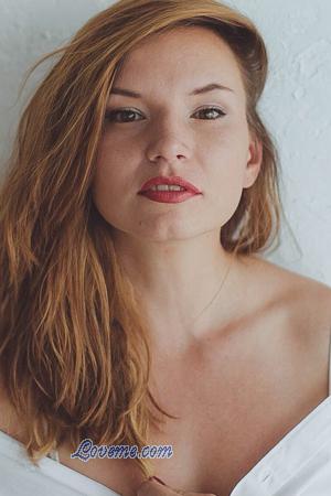 161746 - Anastasia Age: 40 - Russia