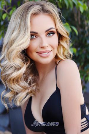 196497 - Kseniya Age: 31 - Ukraine