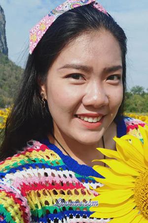 197424 - Amornrat (Earn) Age: 23 - Thailand