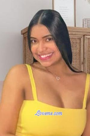 204012 - Valeria Age: 23 - Colombia
