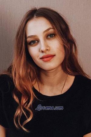 204717 - Nadiya Age: 23 - Ukraine