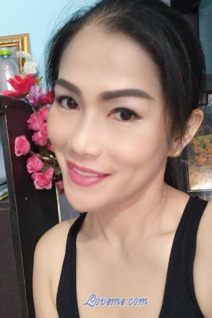 205142 - Thanawadee Age: 45 - Thailand