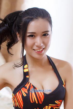 207699 - Betty Age: 27 - China