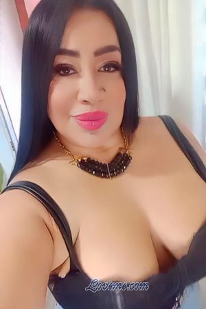 211375 - Olivia Age: 42 - Colombia