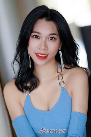 213657 - Minzhao Age: 22 - China