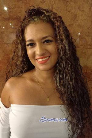 213752 - Leidy Age: 32 - Colombia