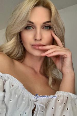 215636 - Khrystyna Age: 30 - Ukraine