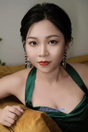 215689 - Carrie Age: 27 - China