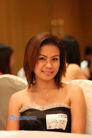 women-of-philippines-035